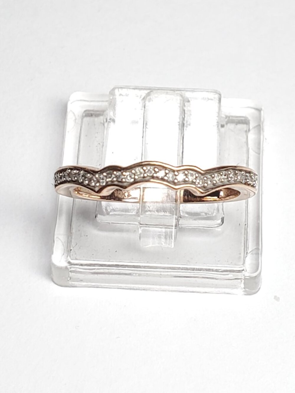 10k Rose Gold Diamond Band
